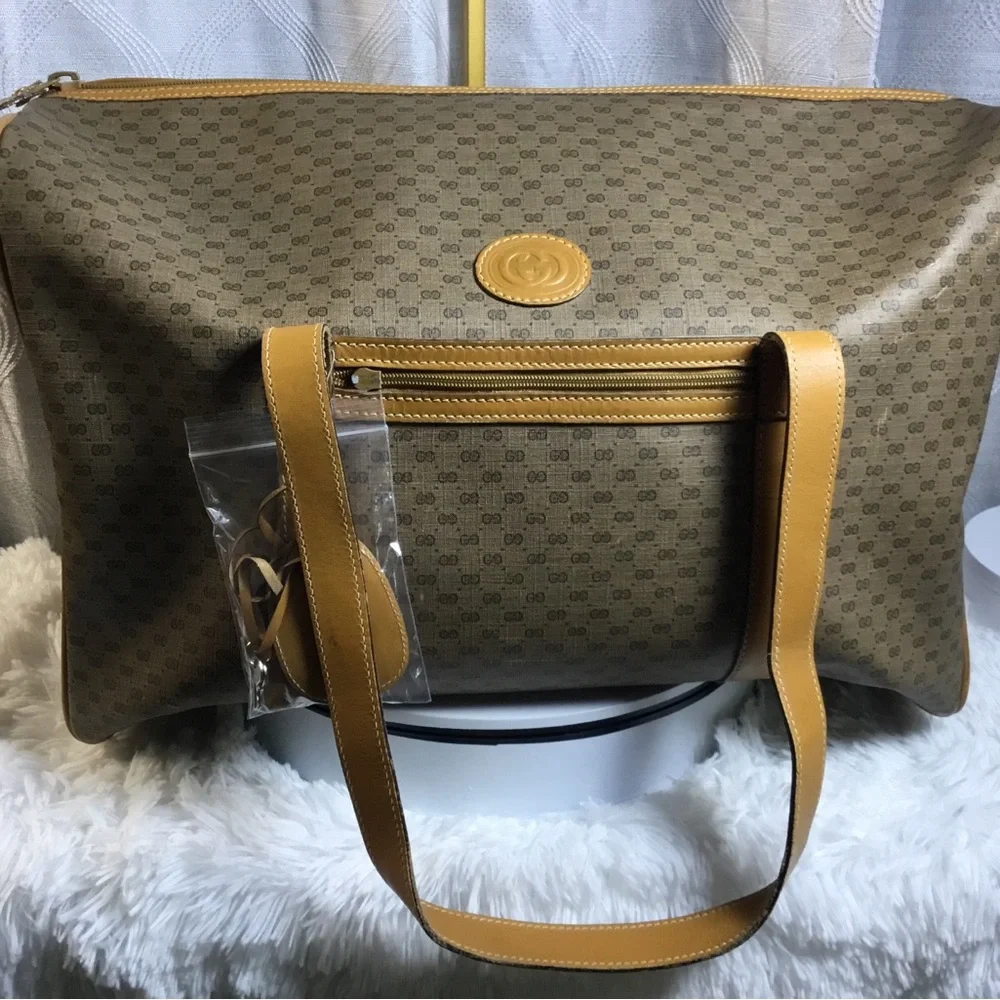 Gucci vintage micro